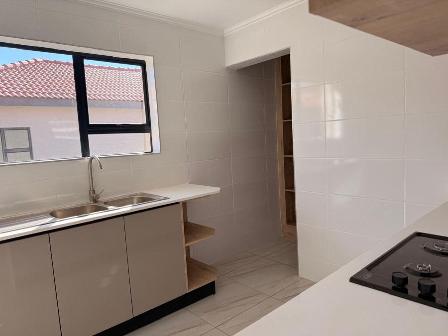 4 Bedroom Property for Sale in Buffelspoort Eco Estate North West